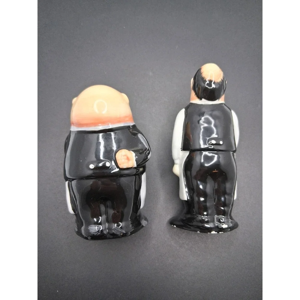 Vintage CIC Chef Figurines Pair Salt Pepper Shakers China Restaurant Decor